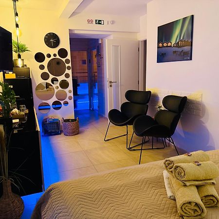 Sauna Studio Near Centre/Airport Πράγα Εξωτερικό φωτογραφία